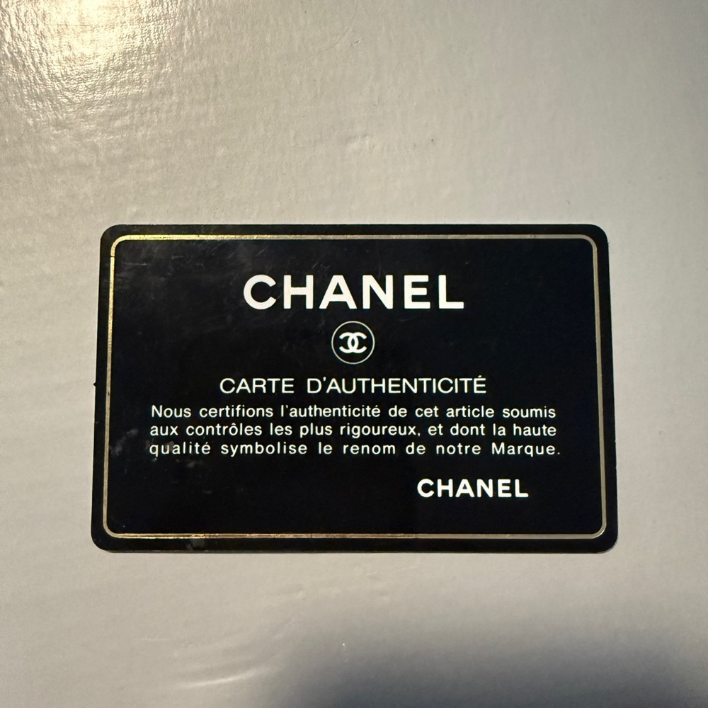 CHANEL Tan Gold Crossbody Bag with Chevron Quilting - Picture 8 of 8